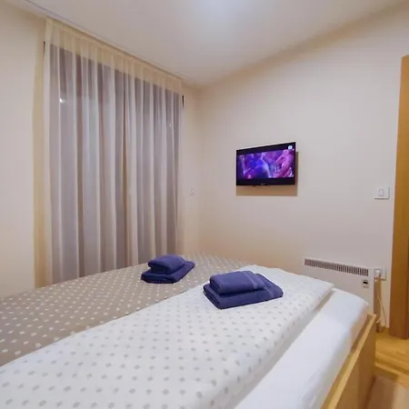 Marija Lux 아파트 *